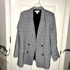 Oversized plaid blazer